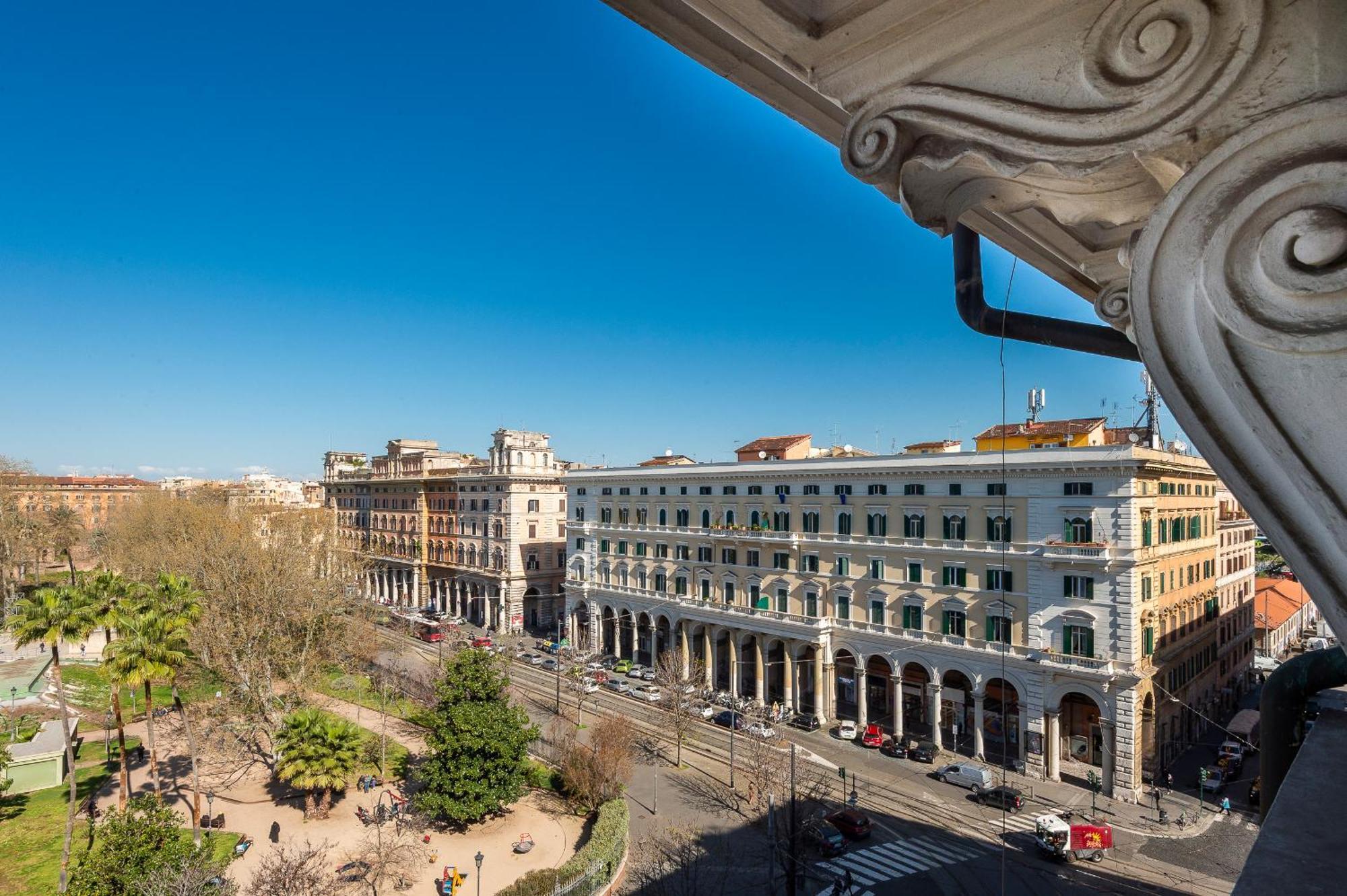 Vittorio Luxury Panoramic Appartement Rome